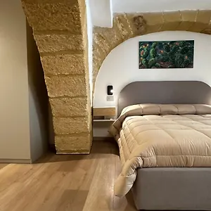 Arc Apart Otel